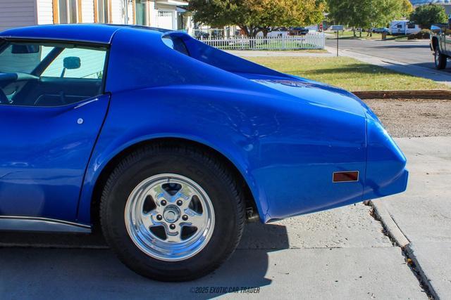 Photo of 1977 Blue Chevrolet Corvette