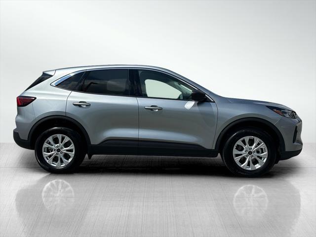 Photo of 2024 Iconic Silver Metallic Ford Escape