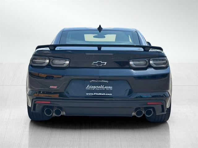 Photo of 2020 Black Chevrolet Camaro