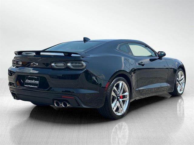 Photo of 2020 Black Chevrolet Camaro