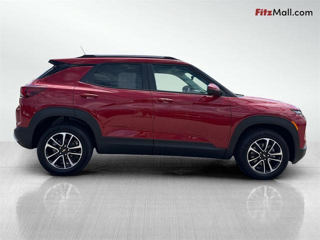 Photo of 2026 Apex Red Chevrolet Trailblazer