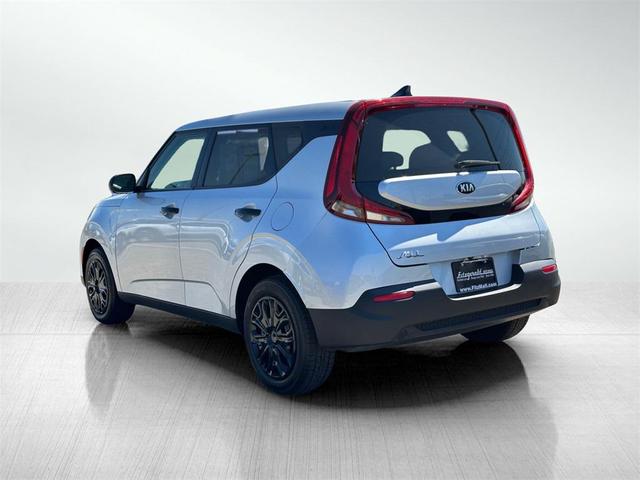 Photo of 2020 Sparkling Silver Kia Soul
