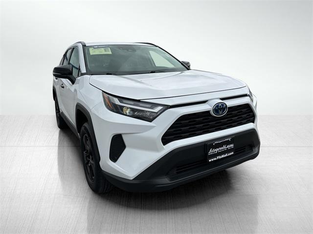 Photo of 2024 Ice Cap Toyota RAV4 Hybrid