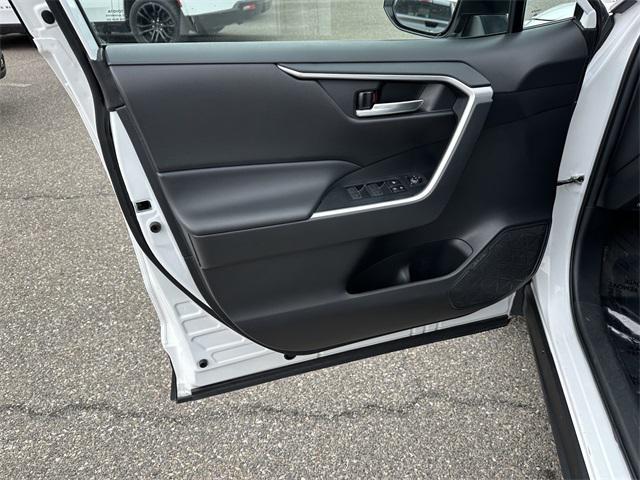 Photo of 2024 Ice Cap Toyota RAV4 Hybrid