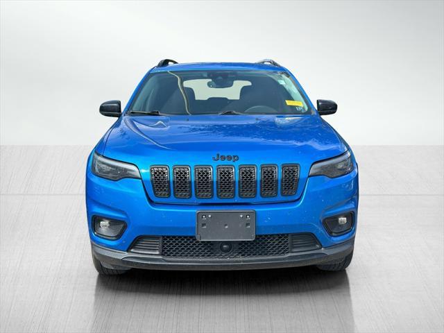 Photo of 2023 Hydro Blue Pearlcoat Jeep Cherokee