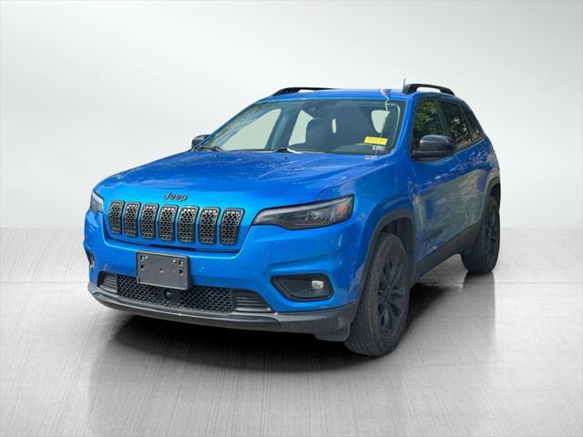 Photo of 2023 Hydro Blue Pearlcoat Jeep Cherokee