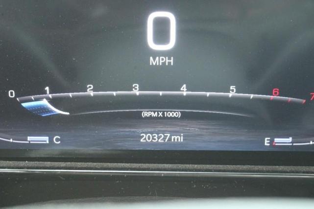 Photo of 2023 Metallic Jeep Grand Wagoneer