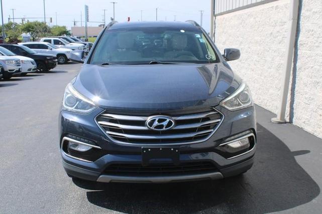 Photo of 2017 Marlin Blue Hyundai Santa Fe Sport