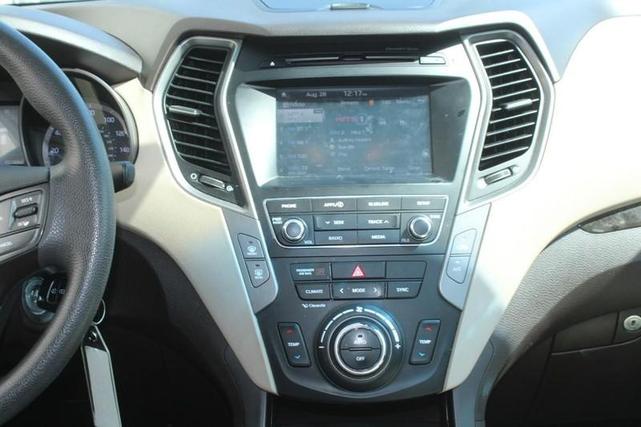 Photo of 2017 Marlin Blue Hyundai Santa Fe Sport