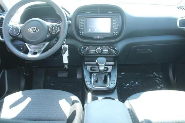 Photo of 2021 Snow White Pearl Kia Soul
