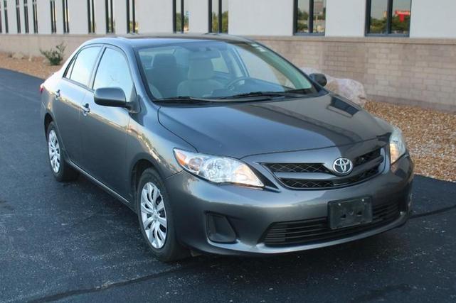 Photo of 2012 Magnetic Gray Metallic Toyota Corolla