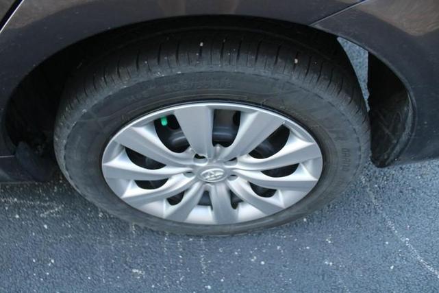 Photo of 2012 Magnetic Gray Metallic Toyota Corolla