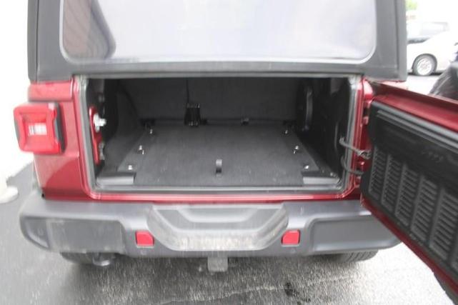 Photo of 2021 Snazzberry Pearlcoat Jeep Wrangler Unlimited
