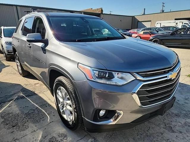 Photo of 2021 Graphite Metallic Chevrolet Traverse