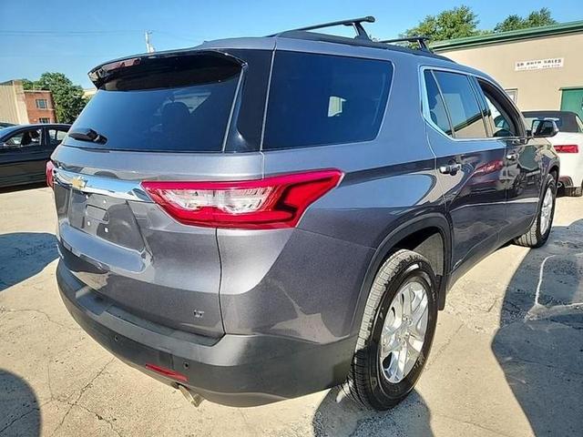 Photo of 2021 Graphite Metallic Chevrolet Traverse