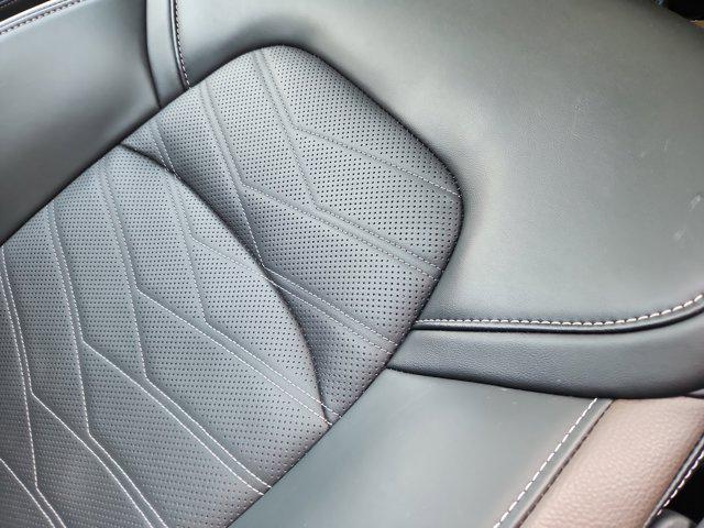Photo of 2025 Scarlet Ember Tintcoat Nissan Pathfinder