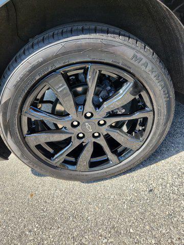 Photo of 2022 Mosaic Black Metallic Chevrolet Equinox