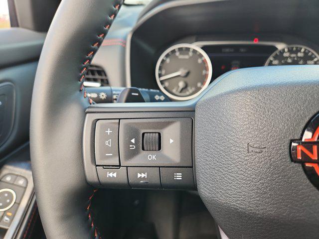 Photo of 2025 Everest White Pearl Nissan Rogue