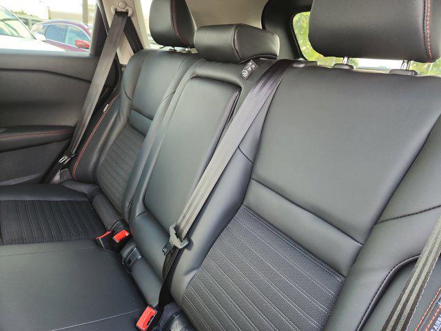 Photo of 2025 Everest White Pearl Nissan Rogue