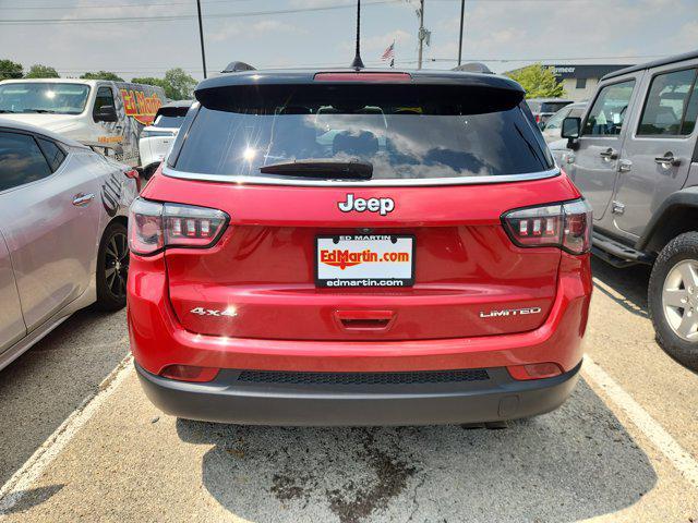 Photo of 2019 Redline Pearlcoat Jeep Compass