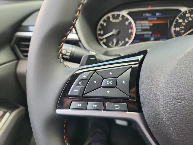 Photo of 2025 Pearl White Tricoat Nissan Altima