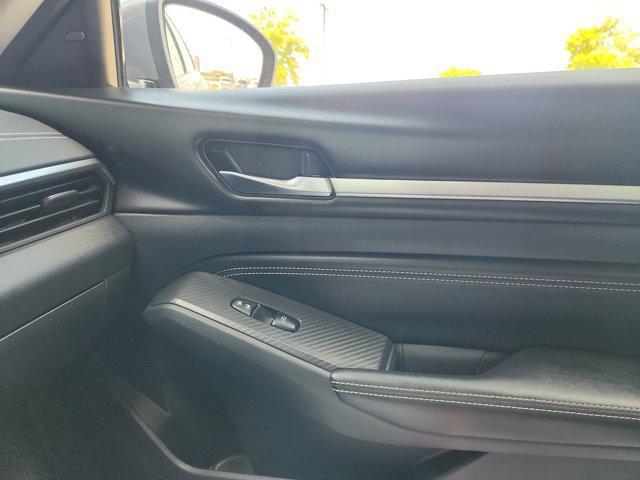 Photo of 2019 Gun Metallic Nissan Altima