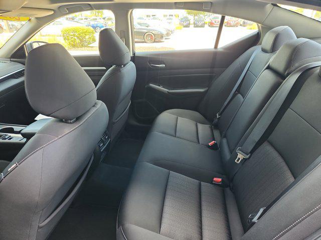 Photo of 2019 Gun Metallic Nissan Altima