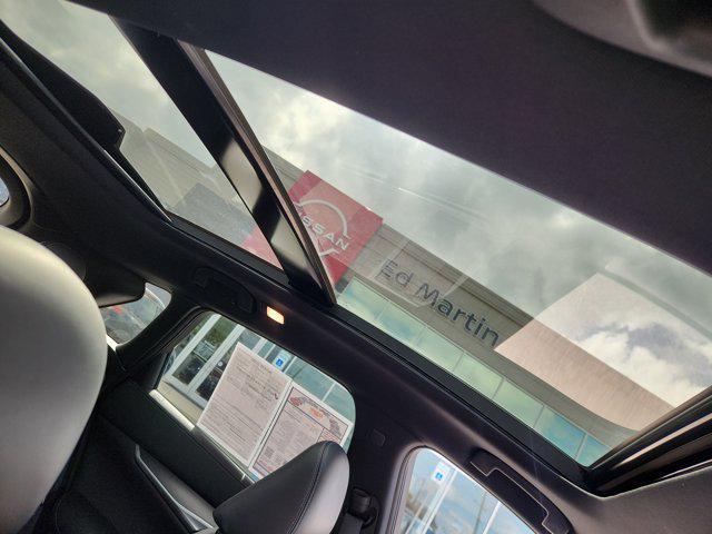 Photo of 2022 Black Obsidian INFINITI QX50