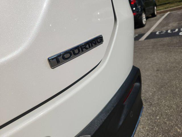 Photo of 2023 Platinum White Pearl Honda Pilot