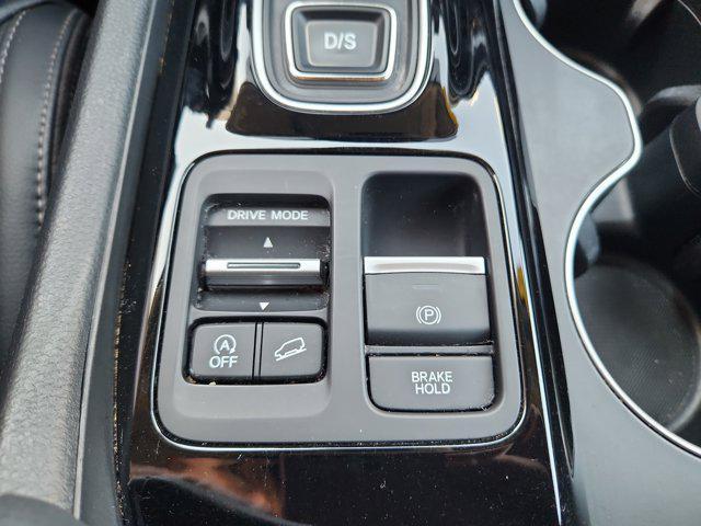 Photo of 2023 Platinum White Pearl Honda Pilot