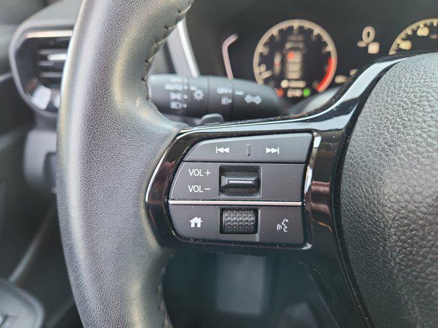 Photo of 2023 Platinum White Pearl Honda Pilot
