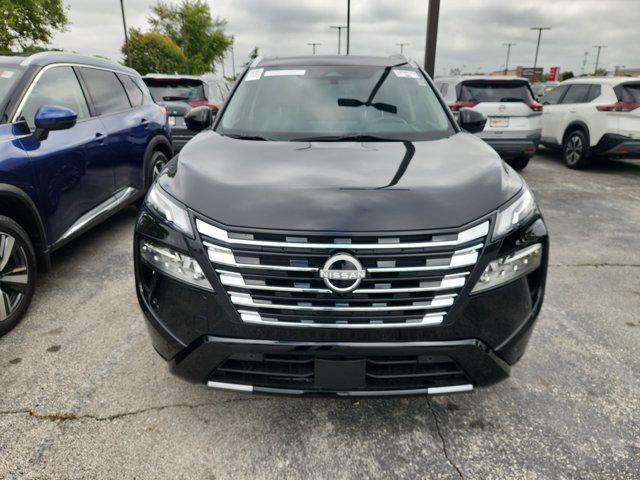Photo of 2024 Super Black Nissan Rogue