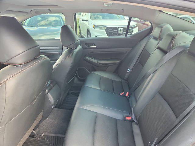 Photo of 2022 Gun Metallic Nissan Altima