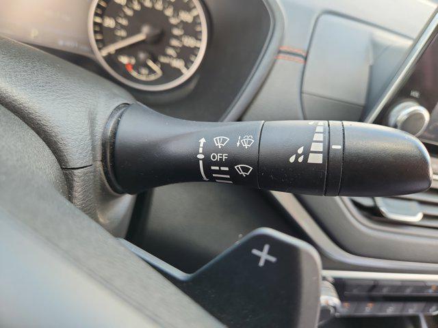 Photo of 2022 Gun Metallic Nissan Altima