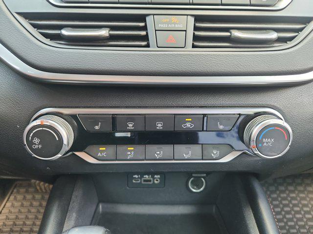 Photo of 2022 Gun Metallic Nissan Altima