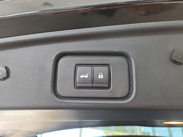 Photo of 2025 Super Black Nissan Pathfinder