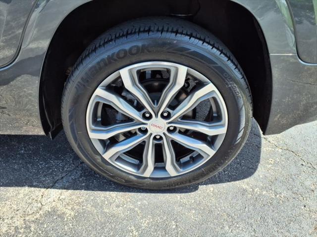 Photo of 2019 Graphite Gray Metallic GMC Terrain