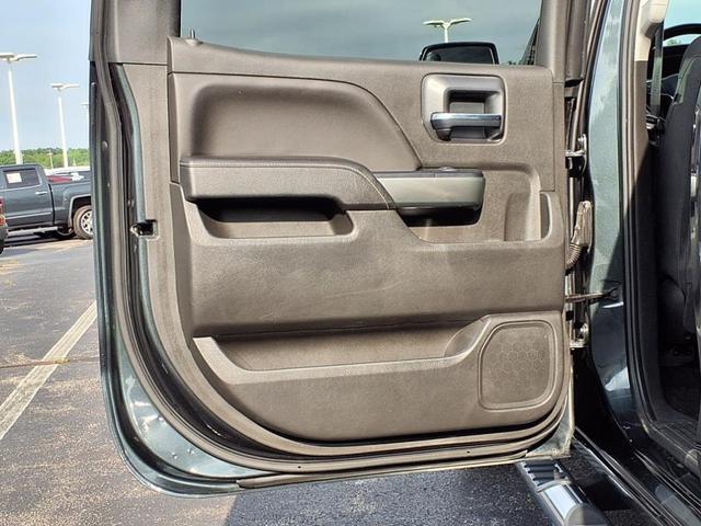 Photo of 2018 Graphite Metallic Chevrolet Silverado 1500