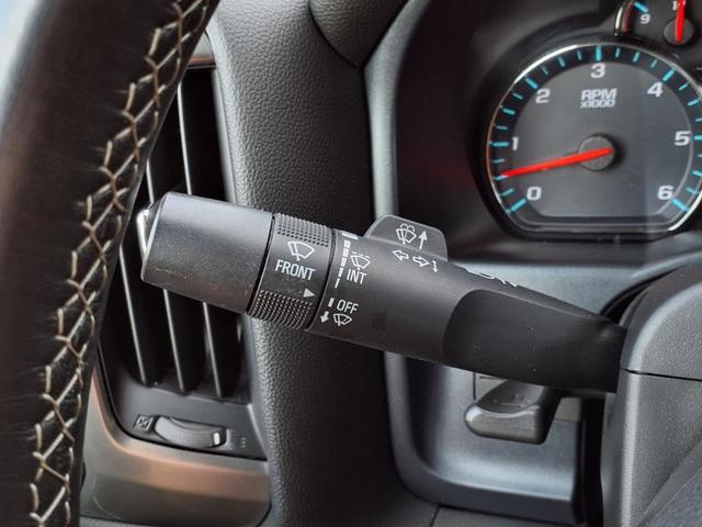 Photo of 2018 Graphite Metallic Chevrolet Silverado 1500