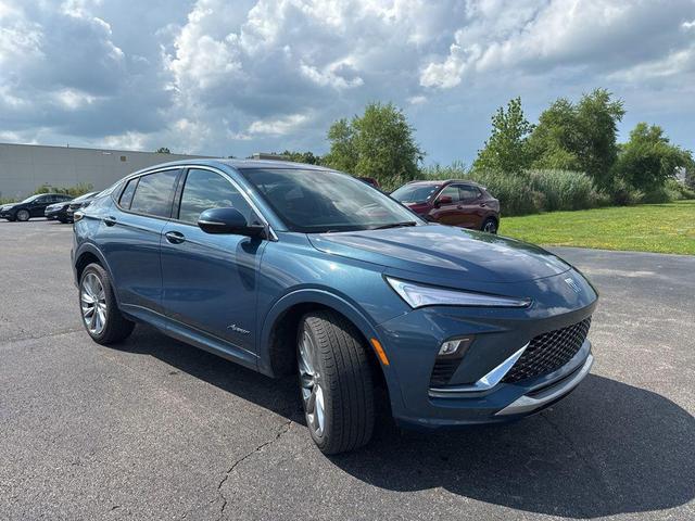 Photo of 2024 Ocean Blue Metallic Buick Envista