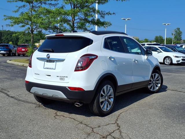 Photo of 2017 Summit White Buick Encore