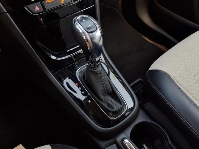 Photo of 2017 Summit White Buick Encore