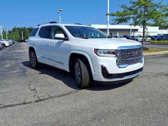 Photo of 2022 White Frost Tricoat GMC Acadia