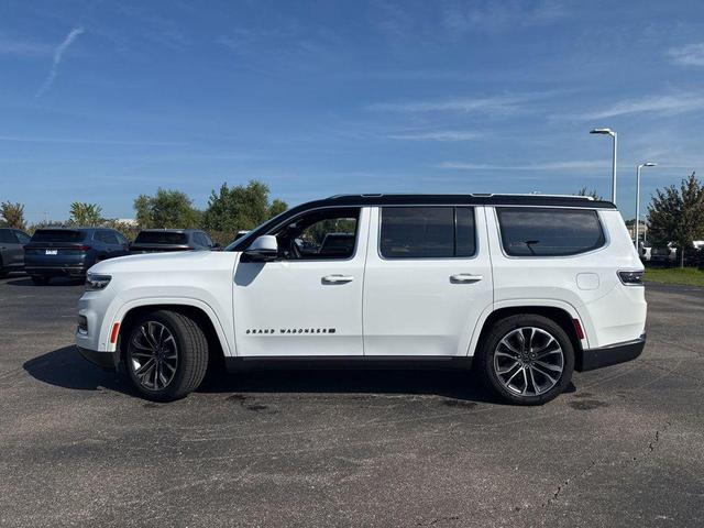 Photo of 2022 Bright White Clearcoat Jeep Grand Wagoneer