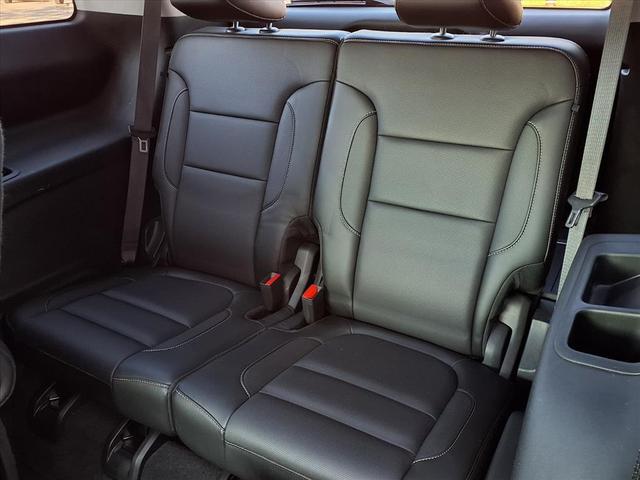 Photo of 2019 Dark Sky Metallic GMC Acadia