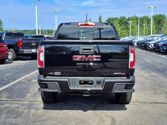 Photo of 2022 Onyx Black GMC Canyon