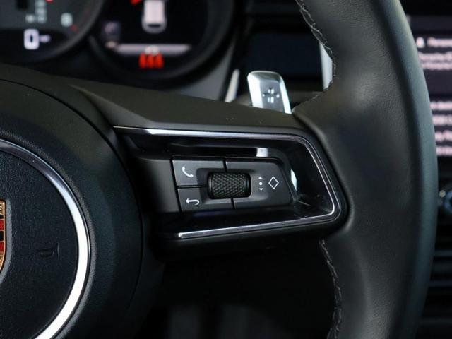 Photo of 2024 Volcano Grey Metallic Porsche Macan