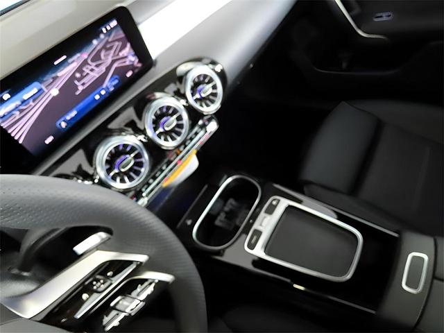 Photo of 2025 Hyper Blue Metallic Mercedes-Benz CLA 250