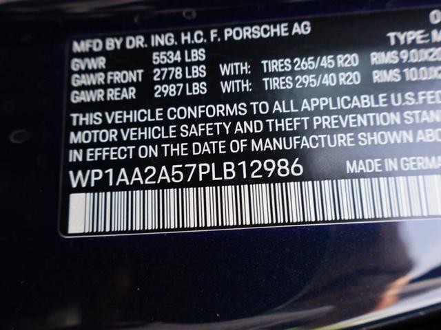 Photo of 2023 Night Blue Metallic Porsche Macan