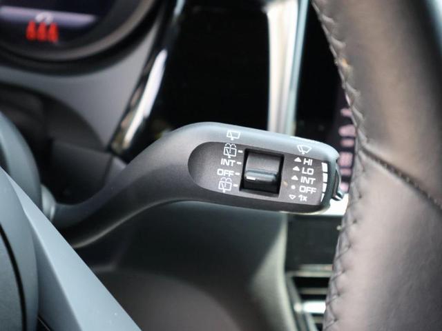 Photo of 2023 Night Blue Metallic Porsche Macan